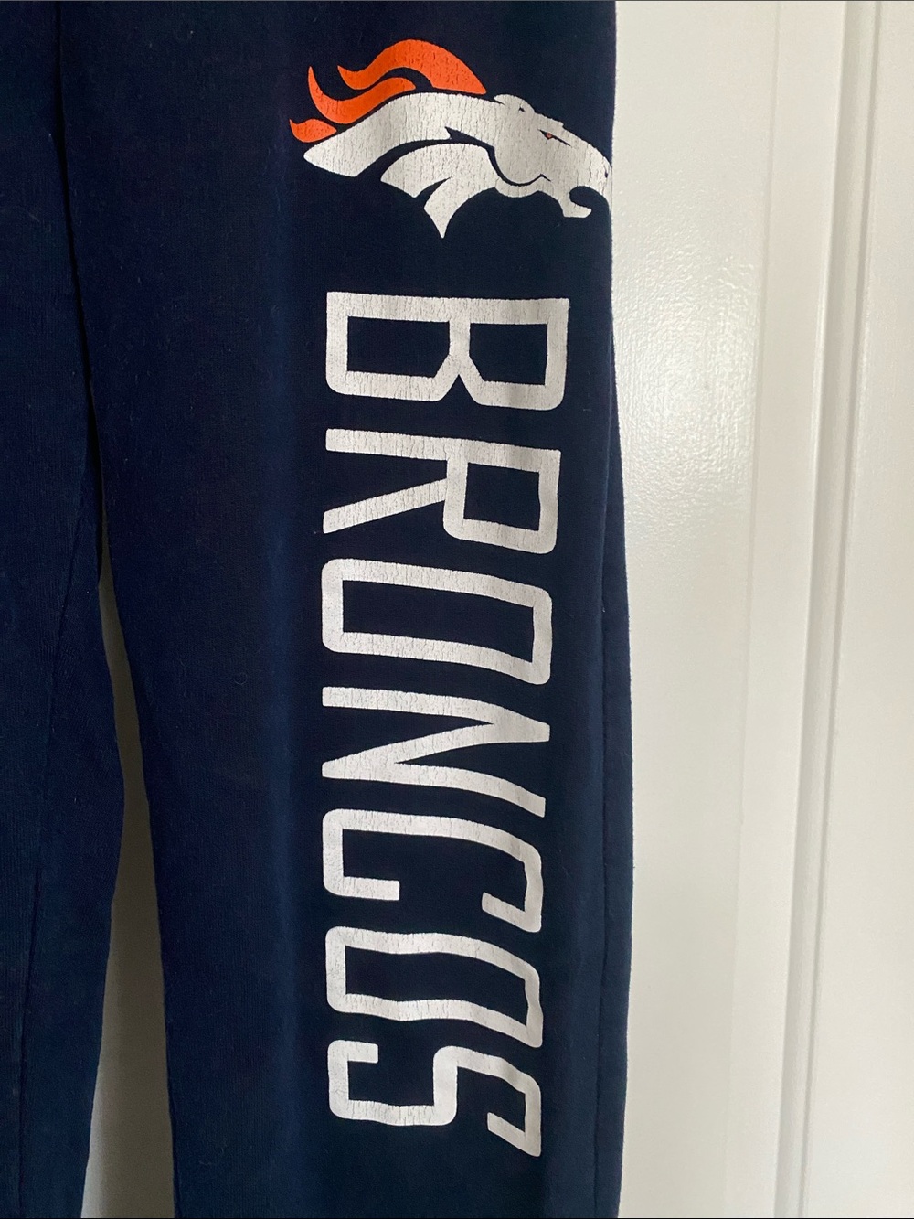 Denver Broncos NFL PINK Victoria's Secret Sweatpants Size Small - NO DRAWSTRING - Picture 3 of 9